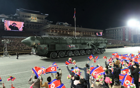 Screenshot 2023-02-10 at 10-52-27 Nordkorea Pjöngjang präsentiert offenbar so viele Interkonti...png