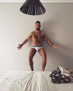 Nikolas 34477576.jpg