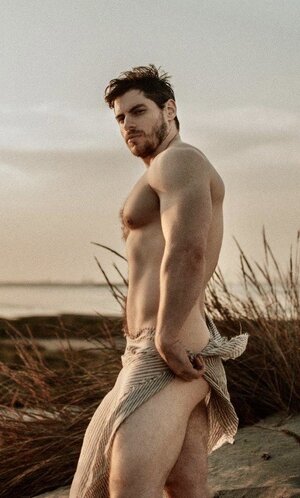 Antoine Morieult photographed by Kiu Meireles 3.jpg