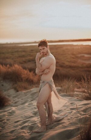 Antoine Morieult photographed by Kiu Meireles 4.jpg