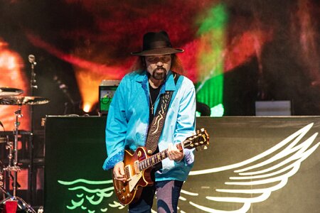 GaryRossington-1.jpg GaryRossington-1.jpg