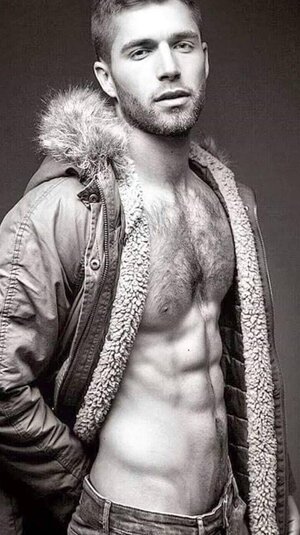 Bar Twito 10739506.jpg