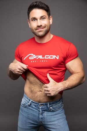 Falcon Studios E7KN2vYVkAA8Xy6.jpg