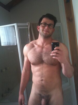 naked-man-with-glasses.jpg