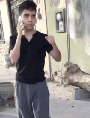 326A1288-B84E-4E7B-A5B1-97E357E3348F.gif 326A1288-B84E-4E7B-A5B1-97E357E3348F.gif