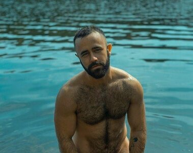 photographed by Jean-Baptiste Huong 1 205603947.jpg