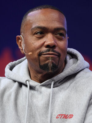 Timbaland_(47903248821)_(cropped).jpg