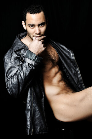 photographed by Carlos Velez lonnie-white4.jpg