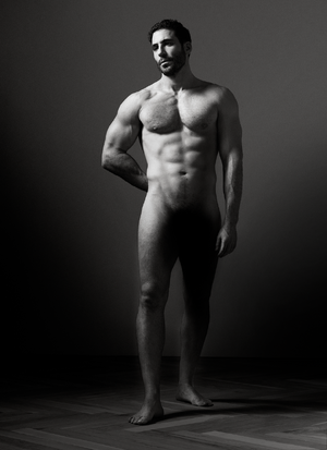 Miguel Naked.png