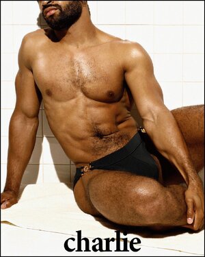 for Charlie by Matthew Zink ExaZVmRU8AEDBSp.jpg