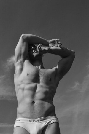 Zachary Morris photographed by Walter Zak-T4.jpg