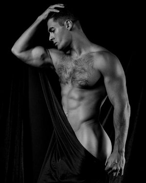 Christopher Cote photographed by Eduardo Fermin IMG_9966bw.jpg