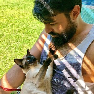 Sebastian Kargdorian and Olivia 14712306.jpg