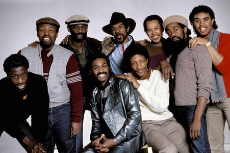 koolandthegang-group-58aca2c55f9b58a3c94ee499.jpg