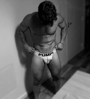 Leo Sabato 43778820.jpg