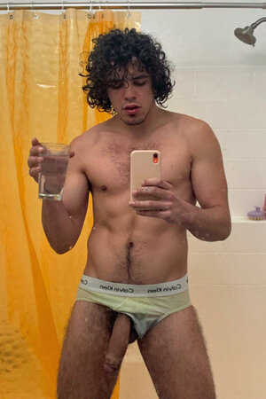 selfie-17_03_23 (9).jpg