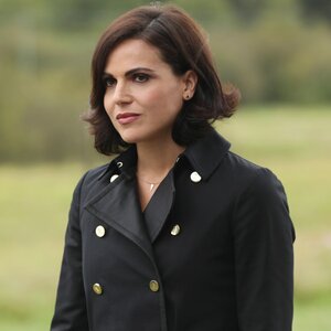 rs_600x600-170724123757-600-lana-parrilla-ouat-abc.jpg