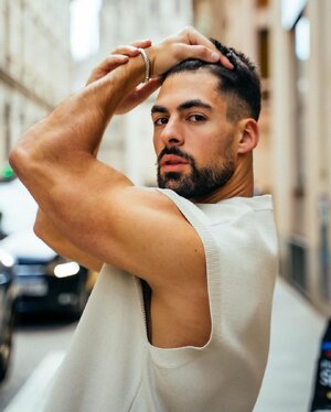 Barcelona 279292993.jpg