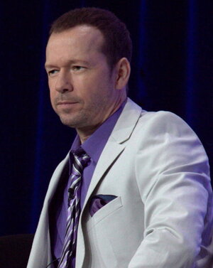 640px-Donnie_Wahlberg_2010.jpg
