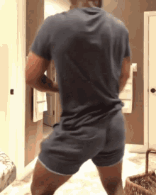 booty-sexy-black-man.gif