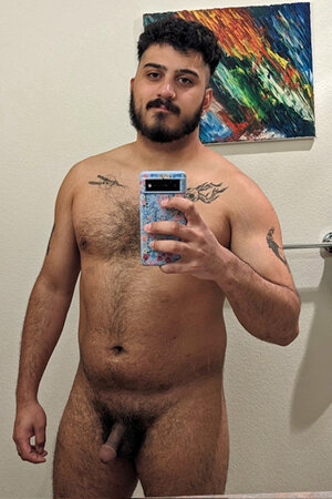 Selfies-04-07-23 (3).jpg