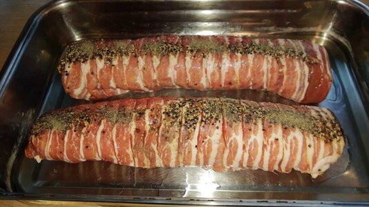 schweinefilet-speckmantel-anbraten-1024x576.jpg