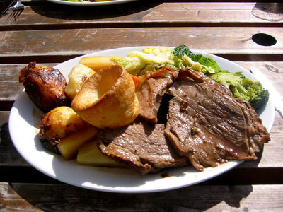 roast beef dinner.jpg roast beef dinner.jpg