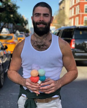 74525294 New York City, Stuffed Ice Cream NYC.jpg