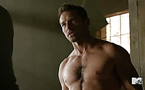 Ian-Bohen-TV-Teen-Wolf-4x04-9.jpeg