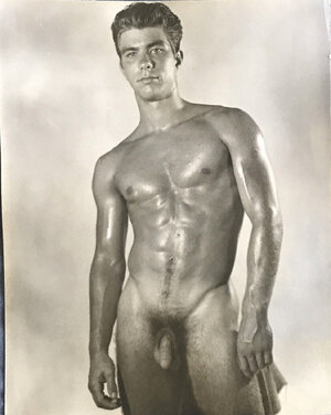 Mike Hampton by Rip Searby.jpg