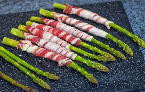 Spargel-im-Baconmantel-2.jpg