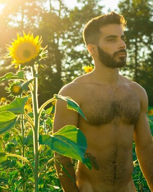 photographed by Jean Baptistle Huong aka baronnedeneuve 4.jpg