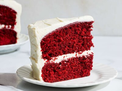 9295_red-velvet-cake_ddmfs_4x3_1129-a8ab17b825e3464a9a53ceeda54ff461.jpg