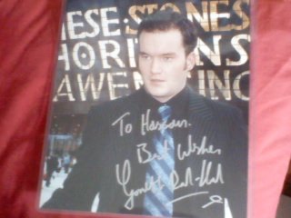 GARETH DAVID-LLOYD AUTOGRAPH PIC.jpg