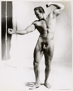 TomMathews-lyle-nude-studio-massive.jpg