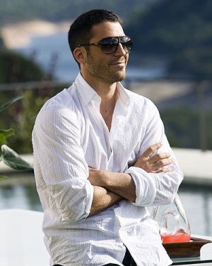 miguel angel silvestre.jpg