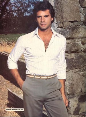 lorenzo lamas (1).jpg