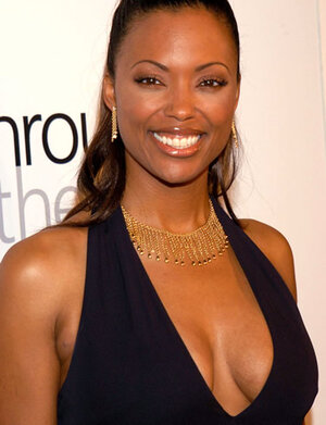 Aisha-tyler-picture-1.jpg