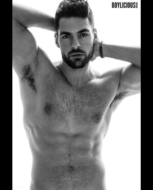 Boylicious bw 306362859.jpg