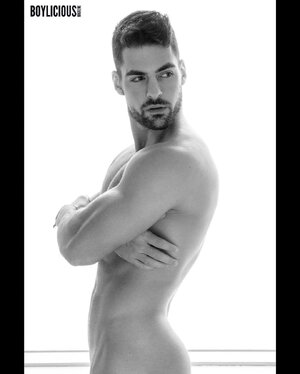 Boylicious bw 306513263.jpg