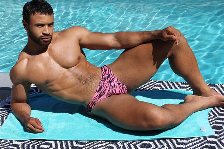 pool 4 tumblr_7d3c9e567ca6884.jpg