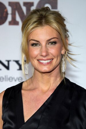 people-faith-hill-lordjpg-83b89738b3d2ab98.jpg