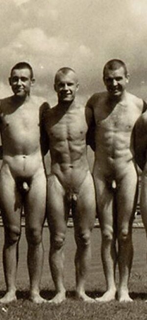 vintage-gay-porn-photos-52357.jpg