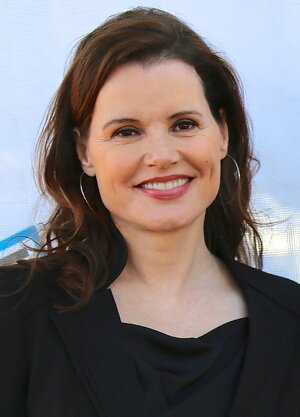 Geena_Davis_2013_(cropped).jpg