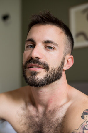 apomesphoto Koby(8).jpg