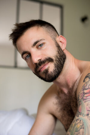 apomesphoto Koby(10).jpg