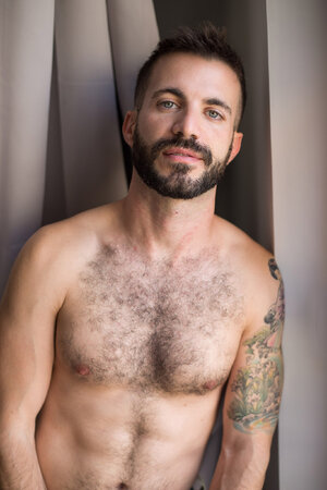 apomesphoto Koby(18).jpg