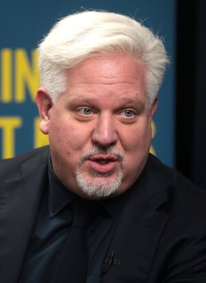 1200px-Glenn_Beck_(49279556647)_(cropped).jpg