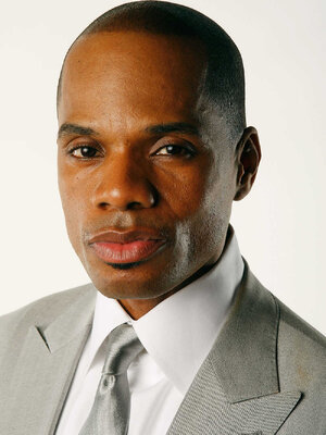 kirkfranklin_custom-123dcfeda5878debc5a7de2a077d0cb8d12b98dd-s1100-c50.jpg