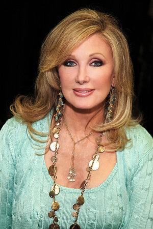 800px-Morgan_Fairchild_2012.jpg